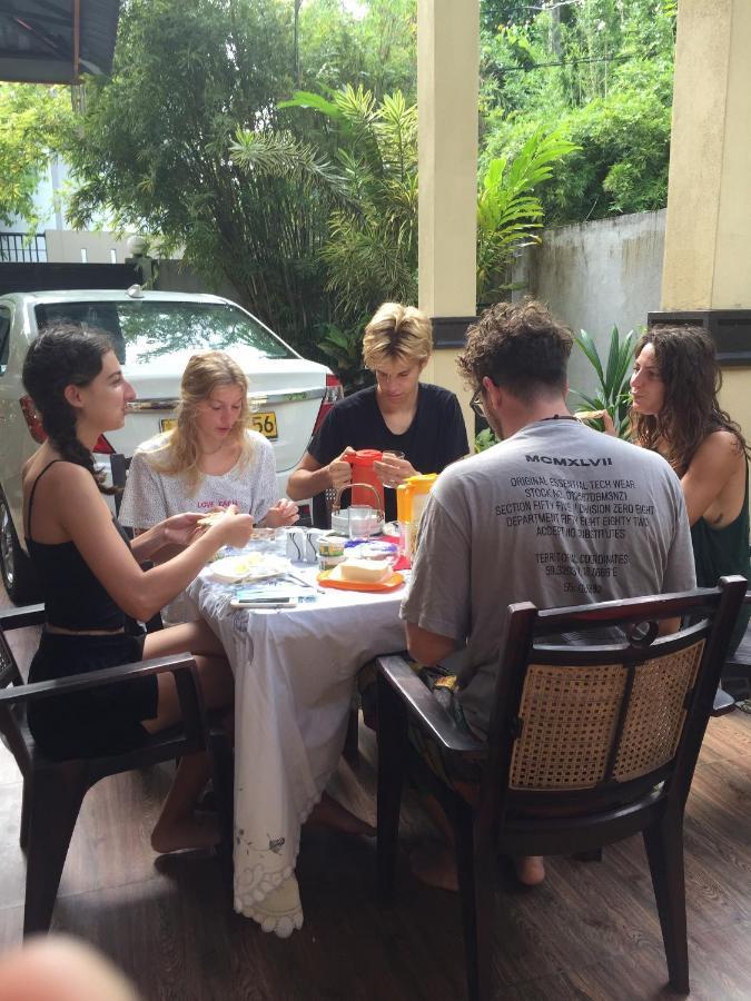 Vero Homestay Galle- Your Home Away From Home! Екстериор снимка